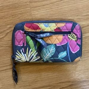 Vera Bradley Wristlet